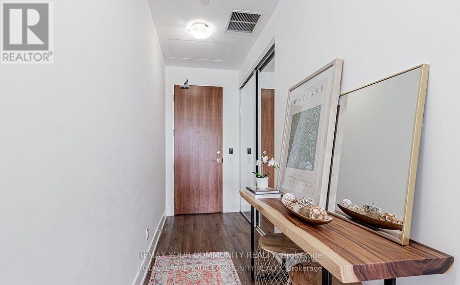 415 - 111 St. Clair Avenue W, Toronto, Ontario  M4V 1N5 - Photo 3 - C12799568