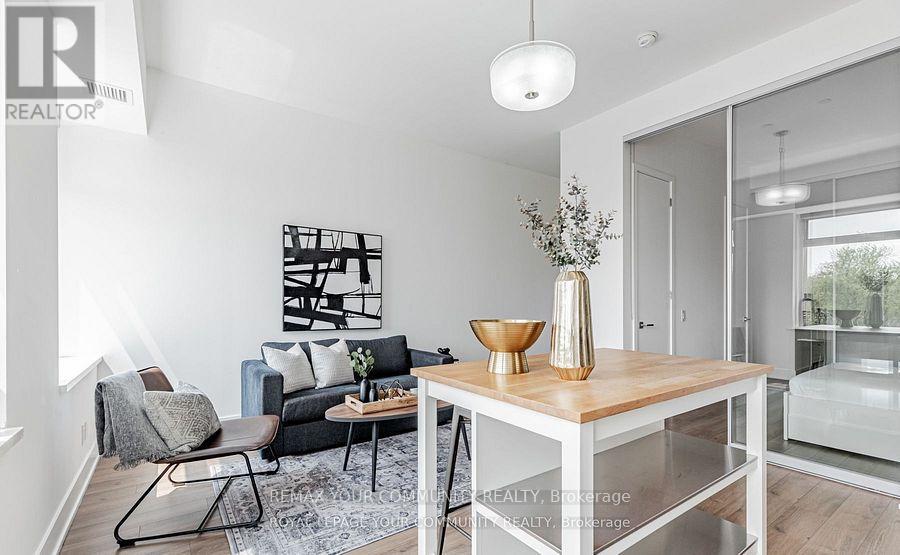 415 - 111 St. Clair Avenue W, Toronto, Ontario  M4V 1N5 - Photo 6 - C12799568