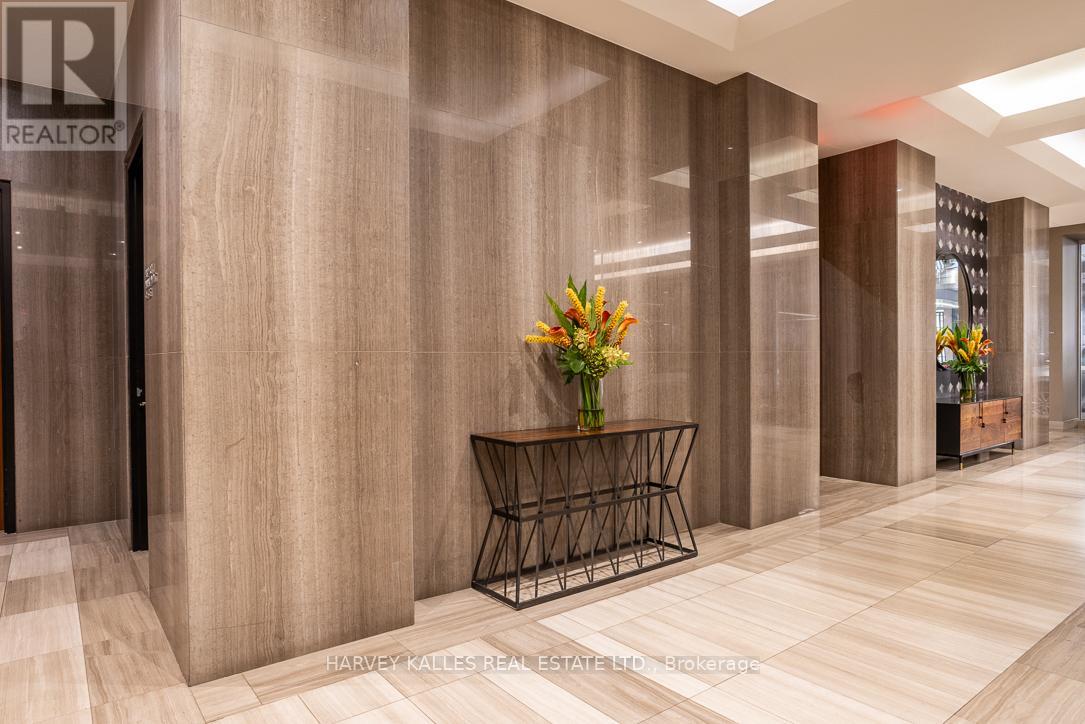 1013 - 111 St Clair Avenue W, Toronto, Ontario  M4V 1N5 - Photo 45 - C12799594