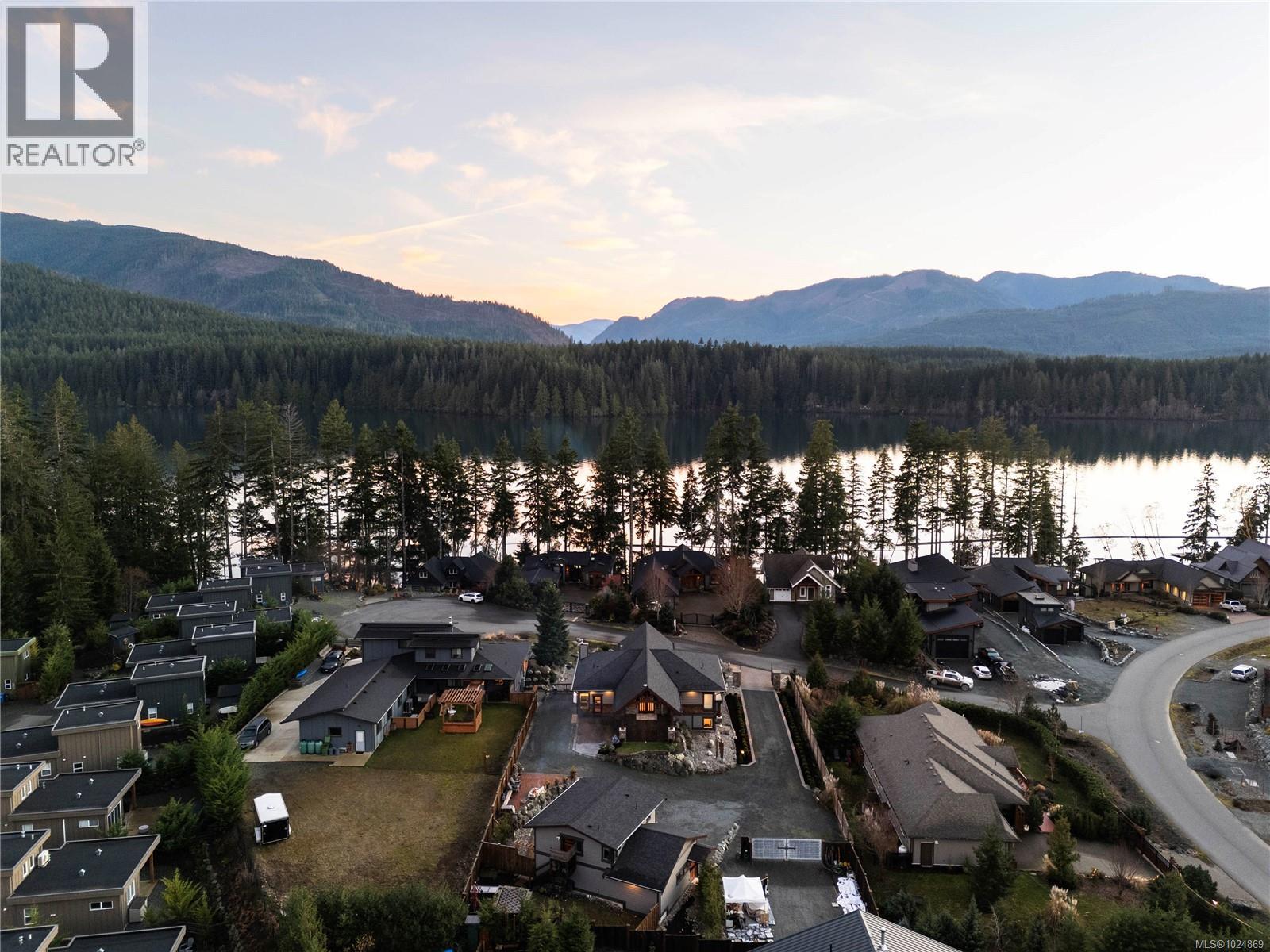 7343 Lakefront Pl, Lake Cowichan, British Columbia  V0R 2G1 - Photo 96 - 1024869