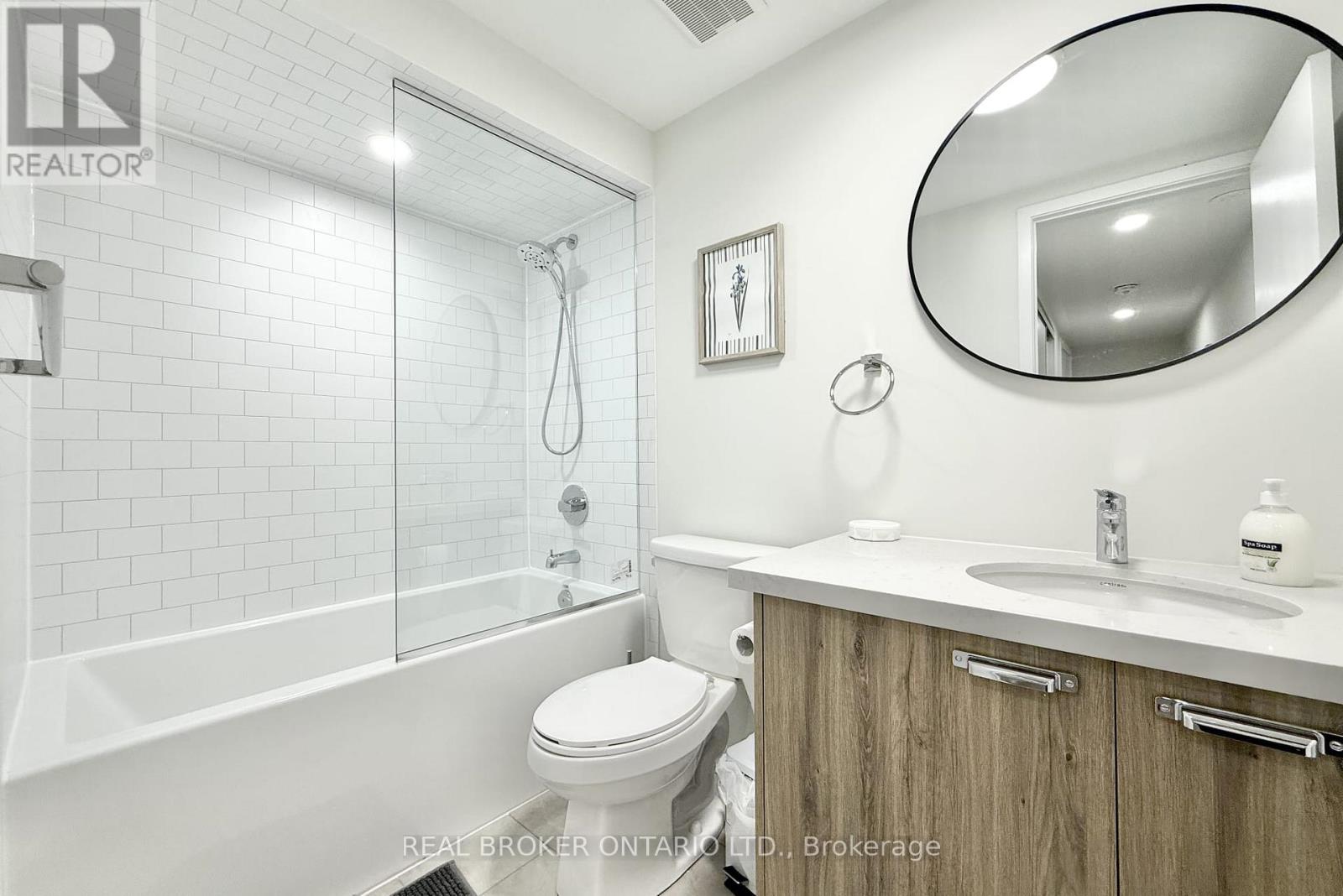 45 Matawin Lane, Richmond Hill, Ontario  L4B 0H8 - Photo 20 - N12799572