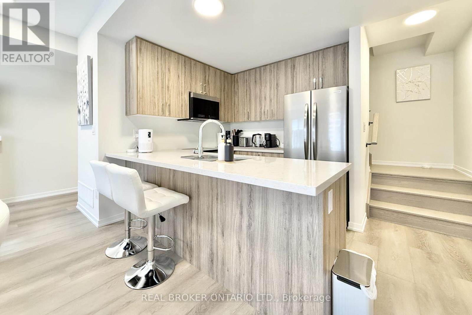 45 Matawin Lane, Richmond Hill, Ontario  L4B 0H8 - Photo 5 - N12799572