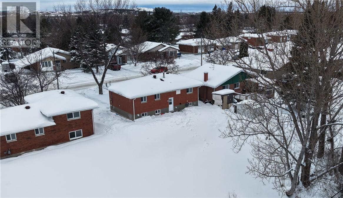 1554 Briar Avenue, Sudbury, Ontario  P3A 4J1 - Photo 3 - 2126474