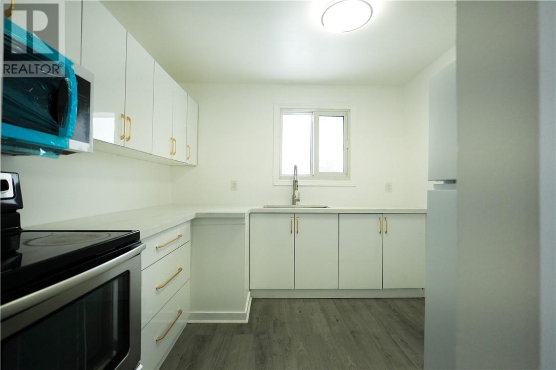 1554 Briar Avenue, Sudbury, Ontario  P3A 4J1 - Photo 7 - 2126474