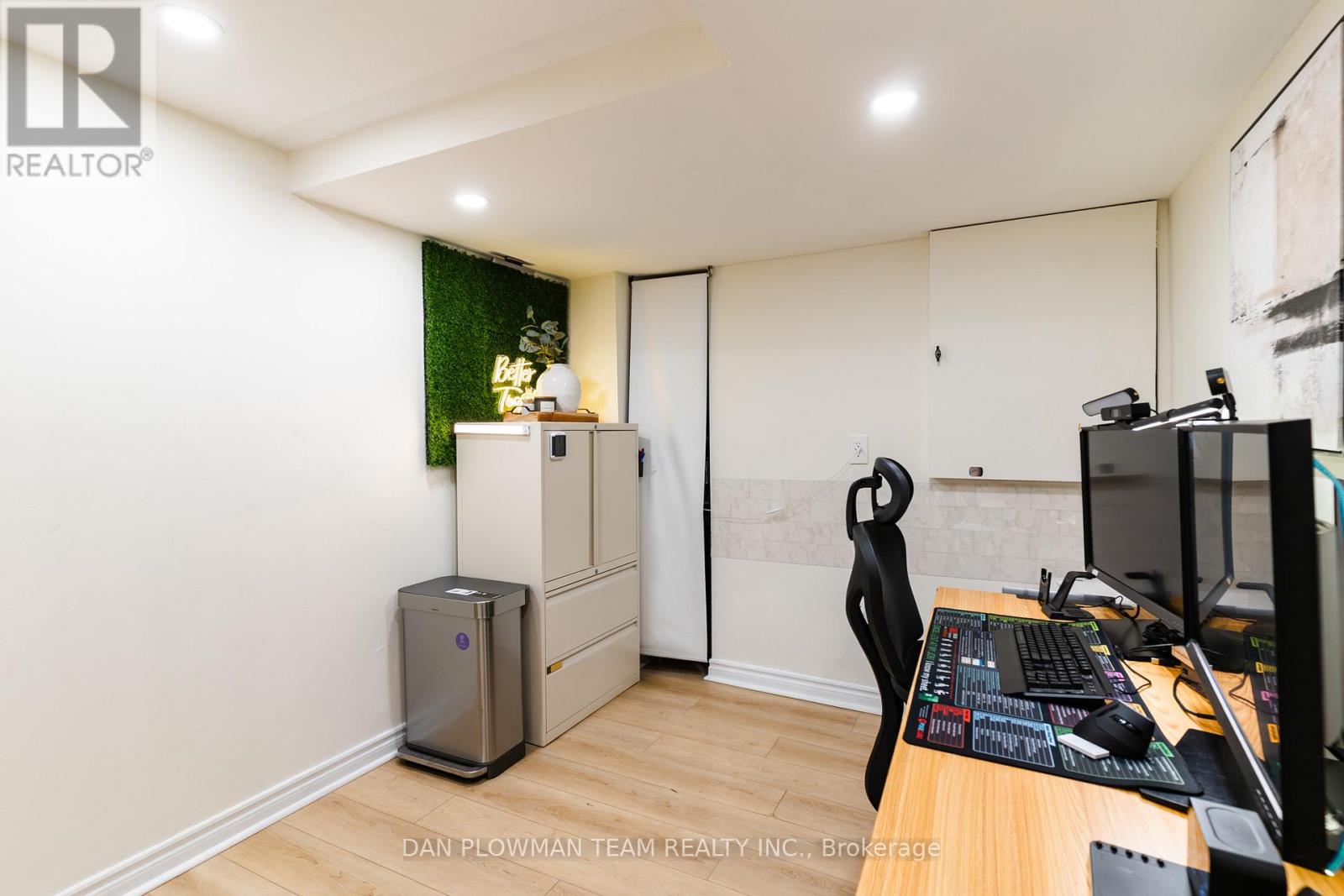 8 Oglevie Drive, Whitby, Ontario  L1R 2Y4 - Photo 30 - E12798968