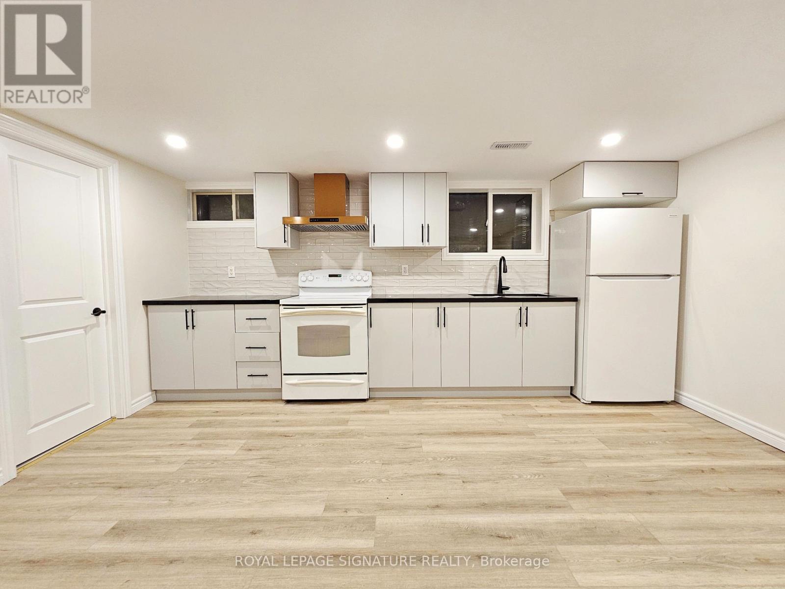 B2 - 2368 Drury Lane, Ottawa, Ontario  K2C 1G5 - Photo 8 - X12764208