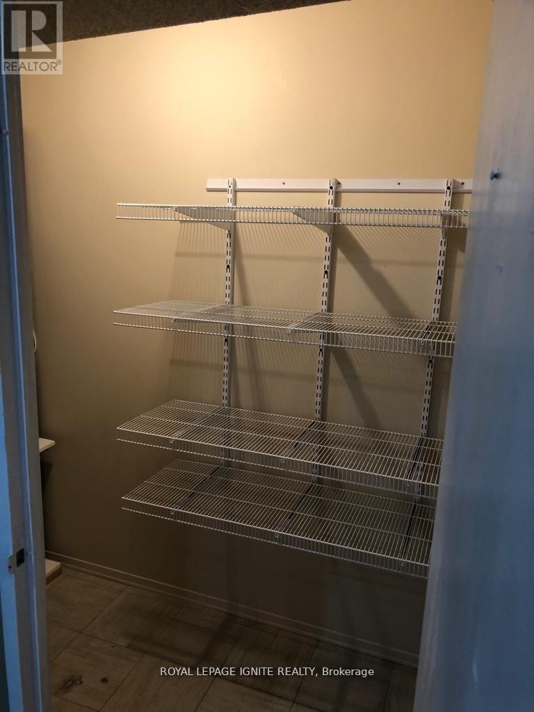 707 - 3695 Kaneff Crescent, Mississauga, Ontario  L5A 4B6 - Photo 10 - W12799542