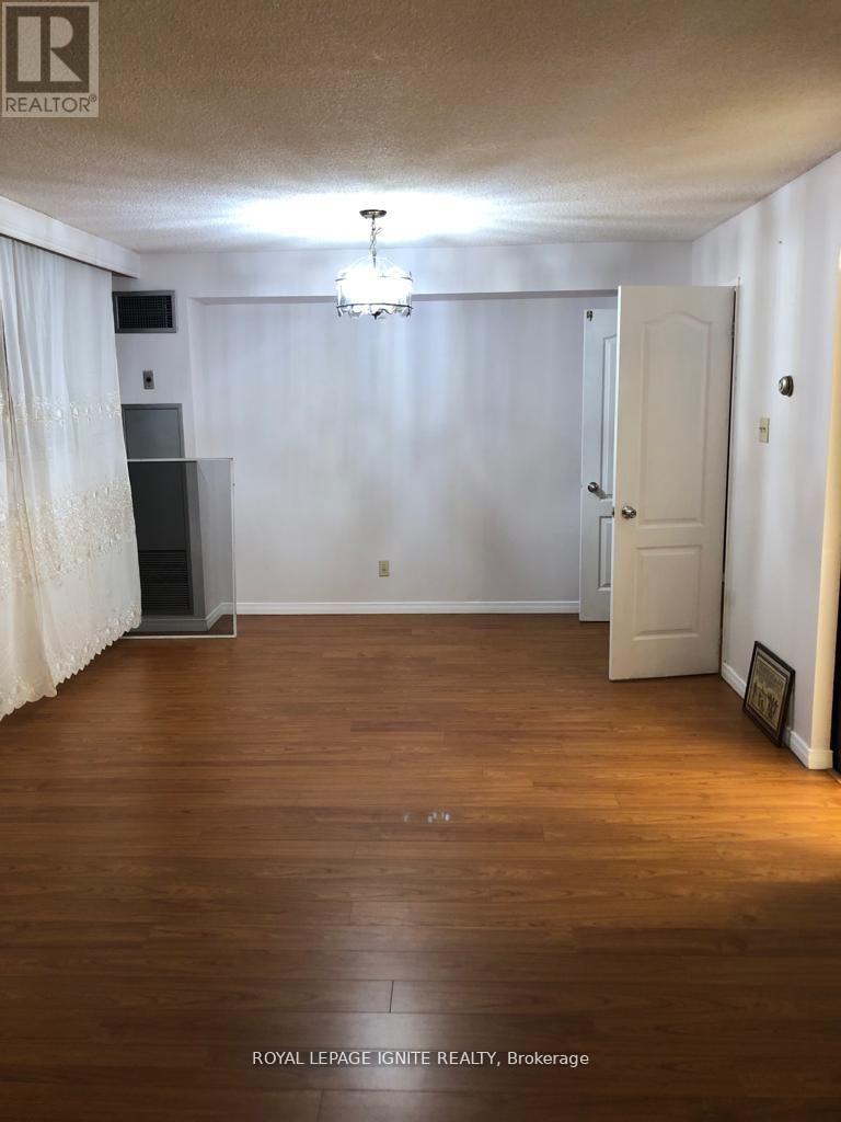 707 - 3695 Kaneff Crescent, Mississauga, Ontario  L5A 4B6 - Photo 16 - W12799542