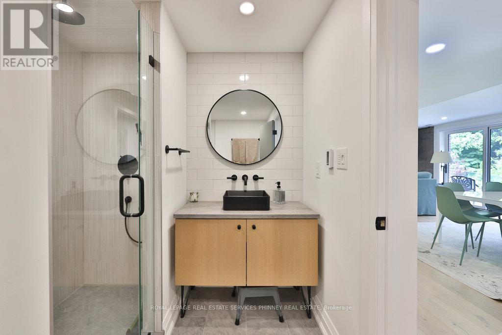 1355 Gatehouse Drive, Mississauga, Ontario  L5H 1A6 - Photo 36 - W12799586