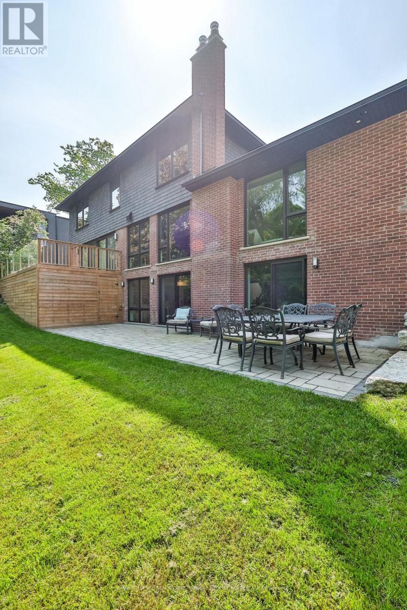 1355 Gatehouse Drive, Mississauga, Ontario  L5H 1A6 - Photo 41 - W12799586