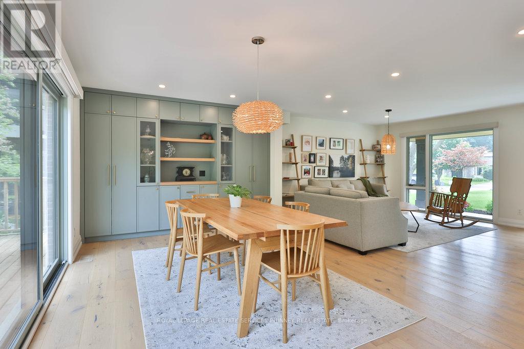 1355 Gatehouse Drive, Mississauga, Ontario  L5H 1A6 - Photo 7 - W12799586