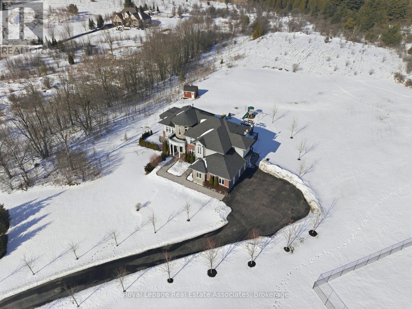 100 Chesswood Trail, Hamilton, Ontario  L8N 2Z7 - Photo 47 - X12799512