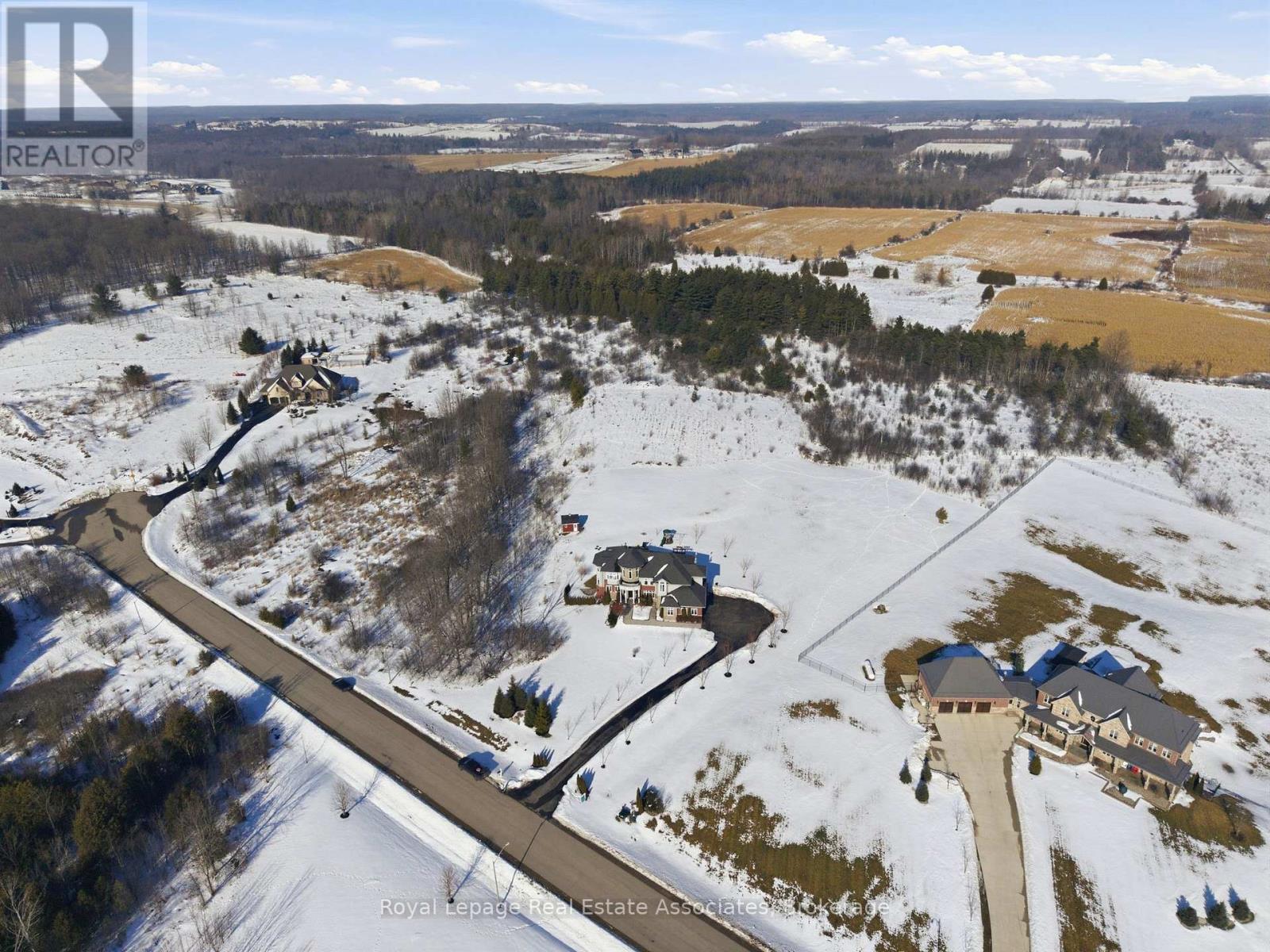 100 Chesswood Trail, Hamilton, Ontario  L8N 2Z7 - Photo 48 - X12799512