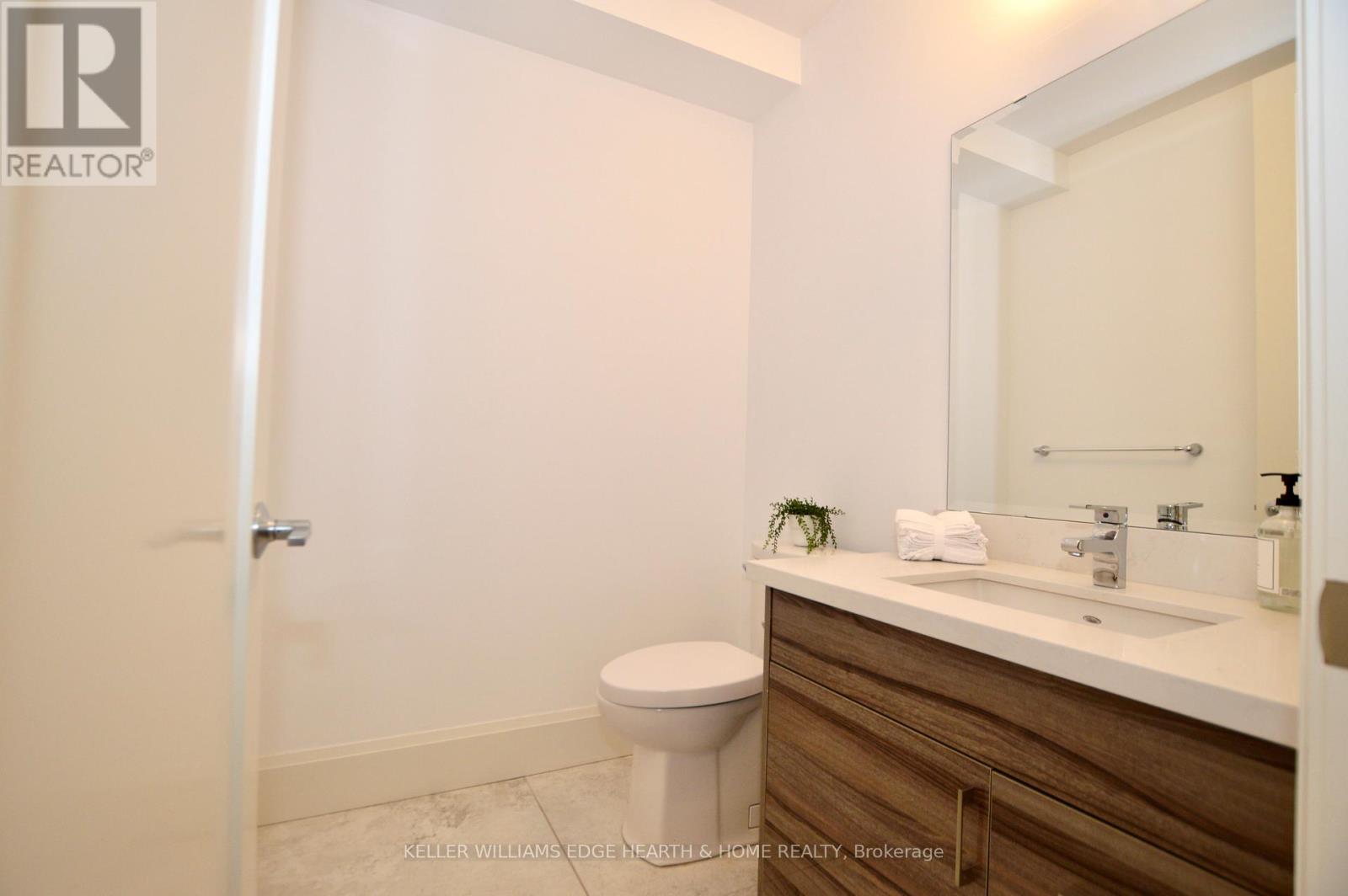 Ph 6 - 112 King Street E, Hamilton, Ontario  L8N 1A8 - Photo 13 - X12799516