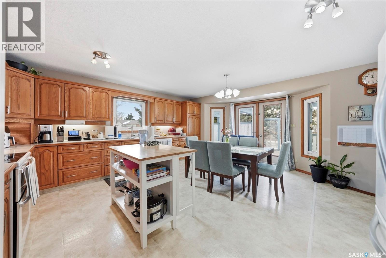 10 Meadows Place, Watrous, Saskatchewan  S0K 4T0 - Photo 12 - SK028803