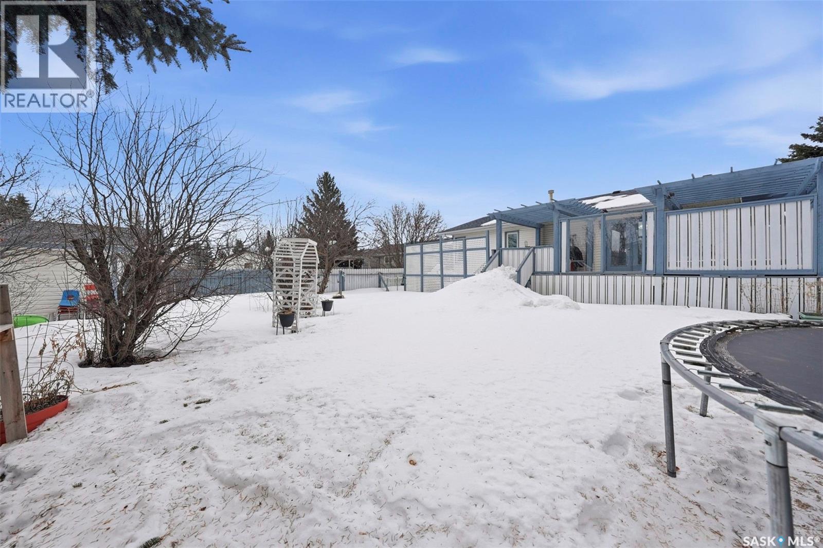 10 Meadows Place, Watrous, Saskatchewan  S0K 4T0 - Photo 37 - SK028803