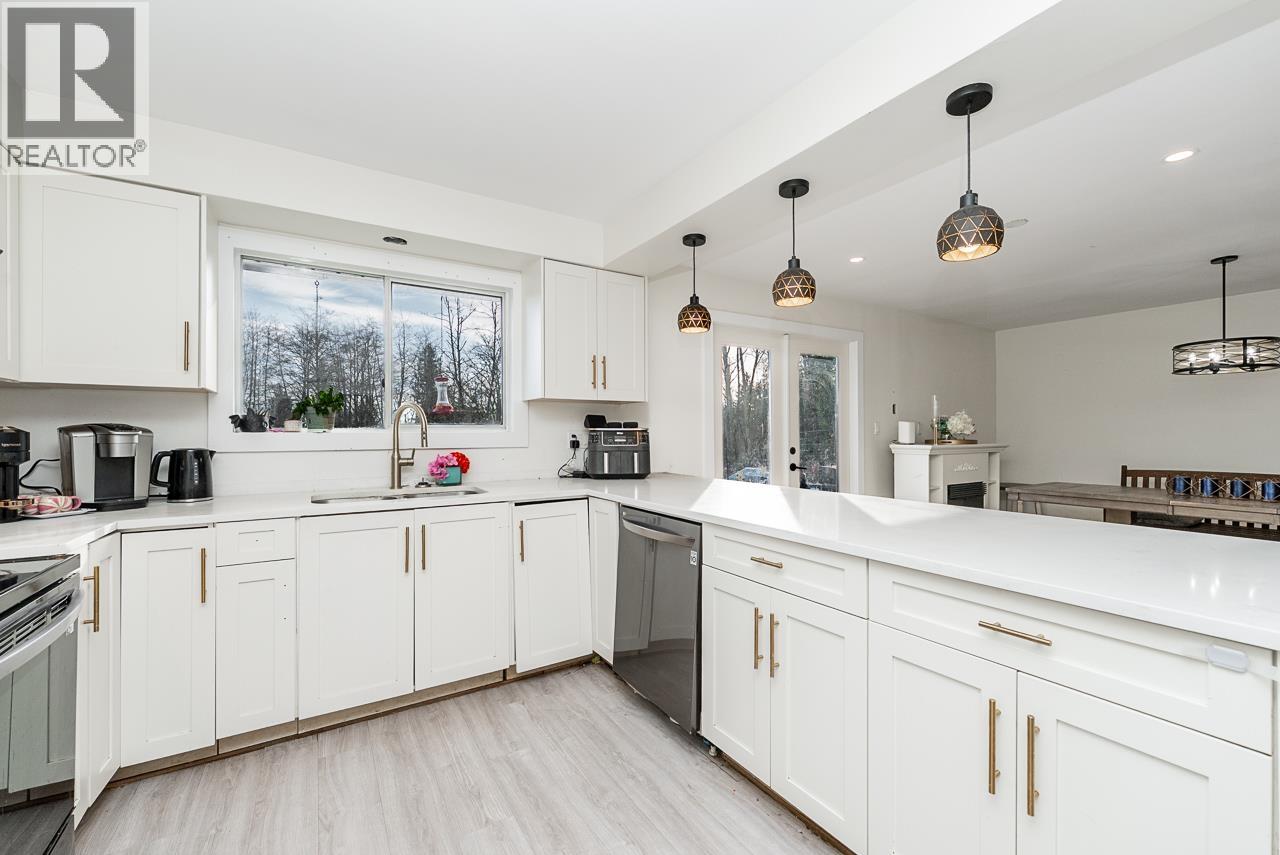 28204 108th Avenue, Maple Ridge, British Columbia  V2W 1T5 - Photo 11 - R3090868