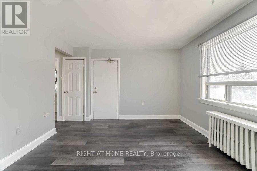 3 - 69 Third Street, Toronto, Ontario  M8V 2X7 - Photo 5 - W12426201