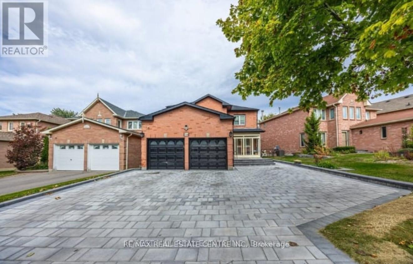 16 WILLCOCKS CRESCENT, Ajax, Ontario
