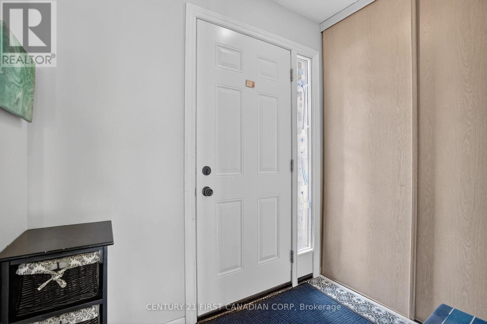 256 - 700 Osgoode Drive, London South, Ontario  N6E 2H1 - Photo 6 - X12799604