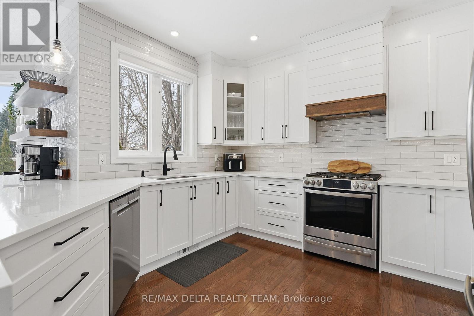 2224 Merlot Way, Ottawa, Ontario  K4A 4S2 - Photo 12 - X12799618