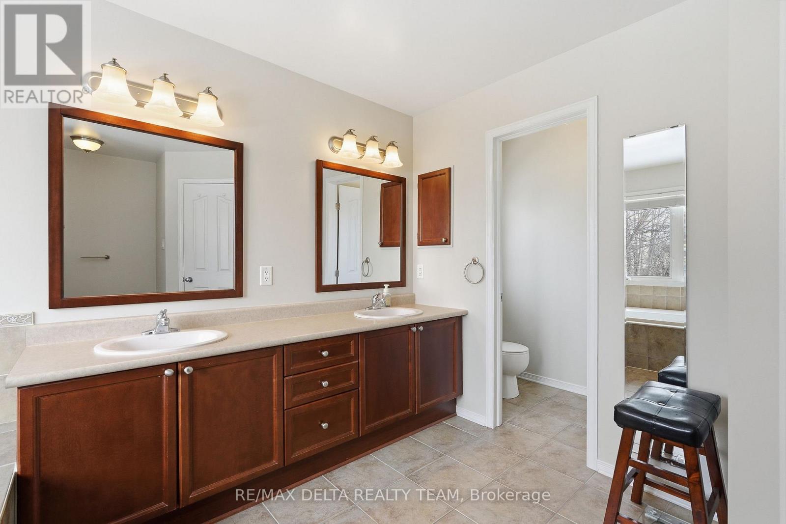 2224 Merlot Way, Ottawa, Ontario  K4A 4S2 - Photo 22 - X12799618