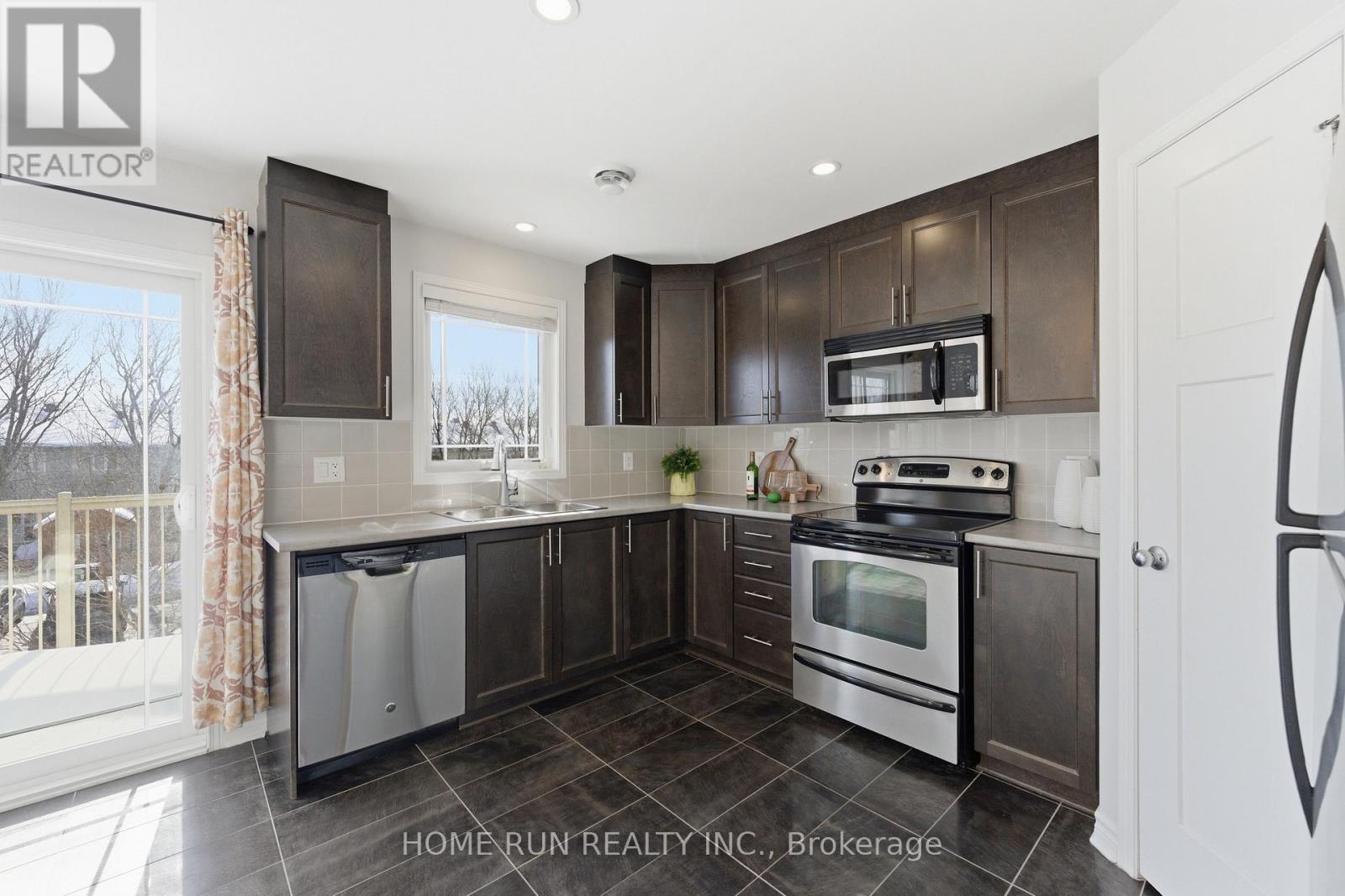 462 Leboutillier Avenue, Ottawa, Ontario  K1K 2V7 - Photo 15 - X12799642