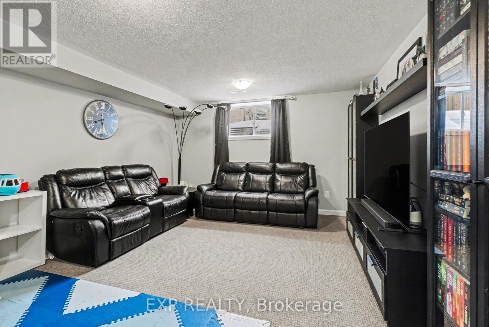 155 Gardenpost Terrace, Ottawa, Ontario  K4A 3W4 - Photo 13 - X12799652