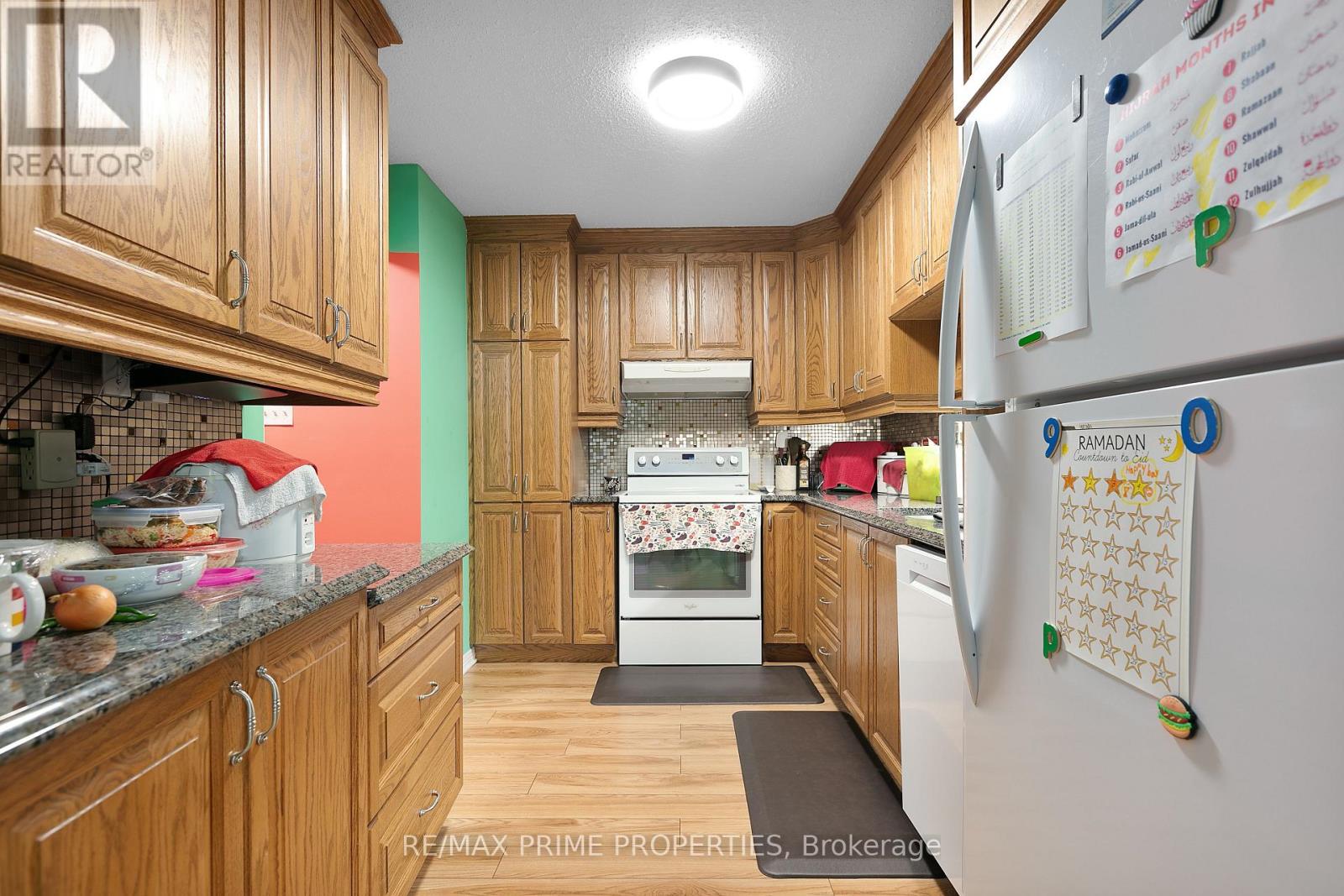 901 - 200 Lafontaine Avenue, Ottawa, Ontario  K1L 8K8 - Photo 14 - X12799782