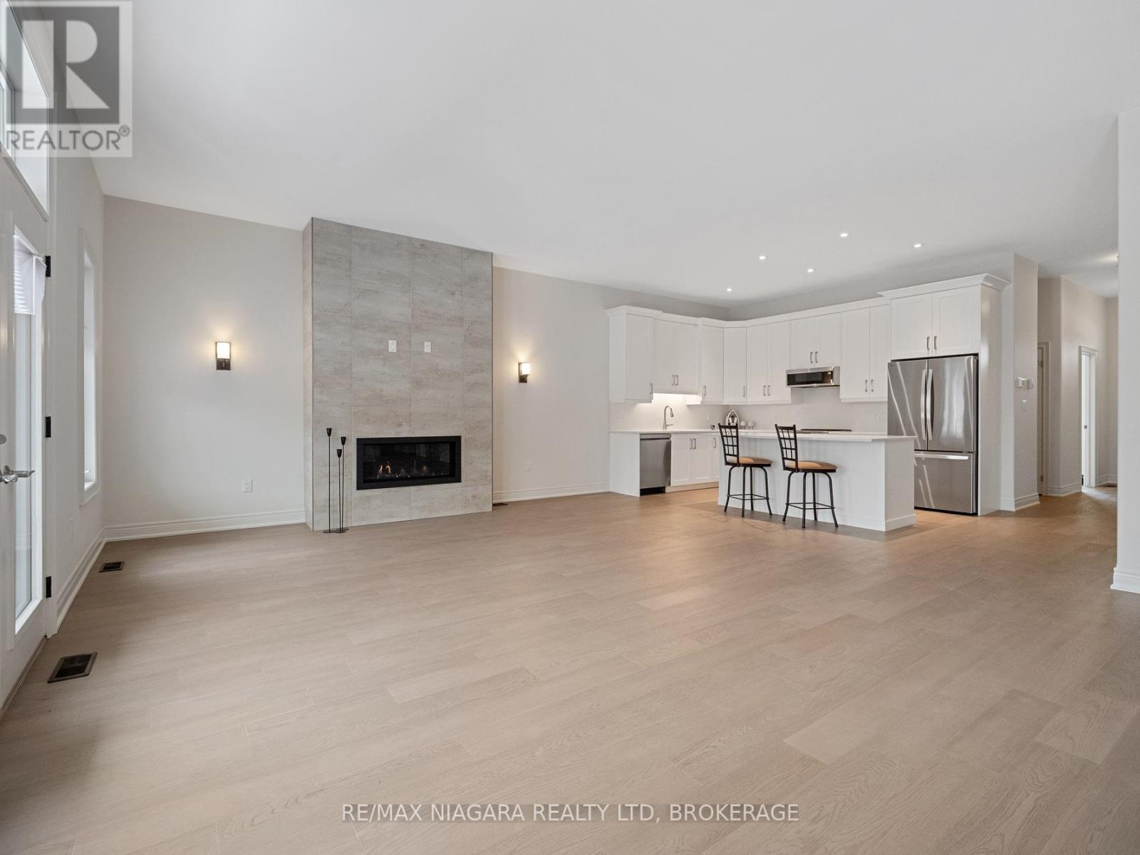 2 - 5 Butternut Crescent, Fort Erie, Ontario  L0S 1N0 - Photo 14 - X12799624