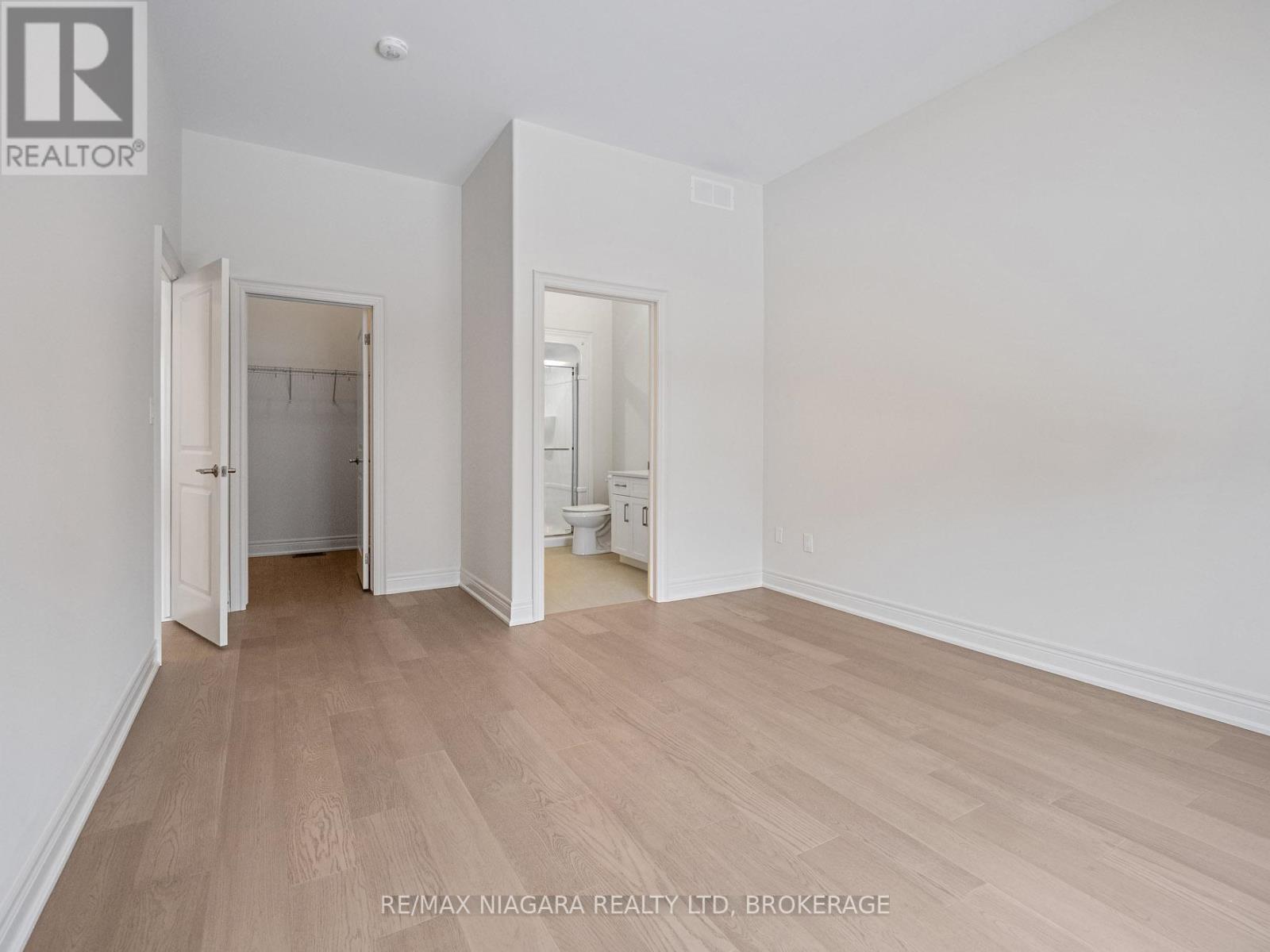 2 - 5 Butternut Crescent, Fort Erie, Ontario  L0S 1N0 - Photo 24 - X12799624