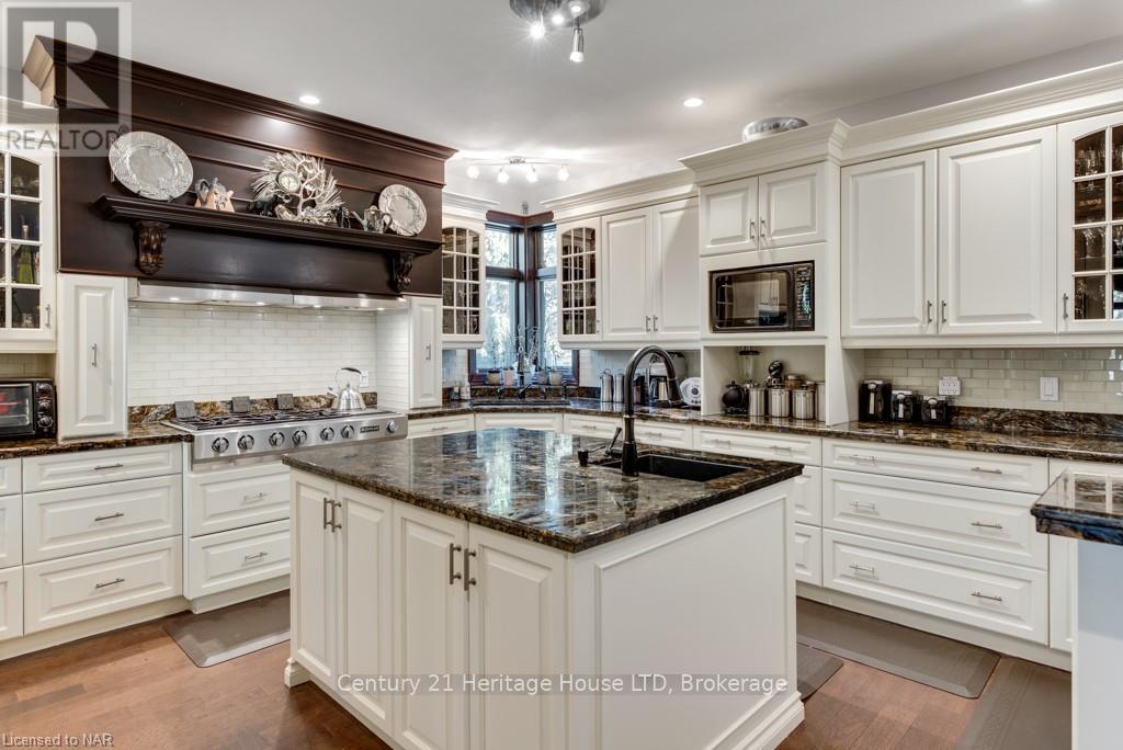 4025 Niagara River Parkway, Fort Erie, Ontario  L0S 1S0 - Photo 22 - X12799672