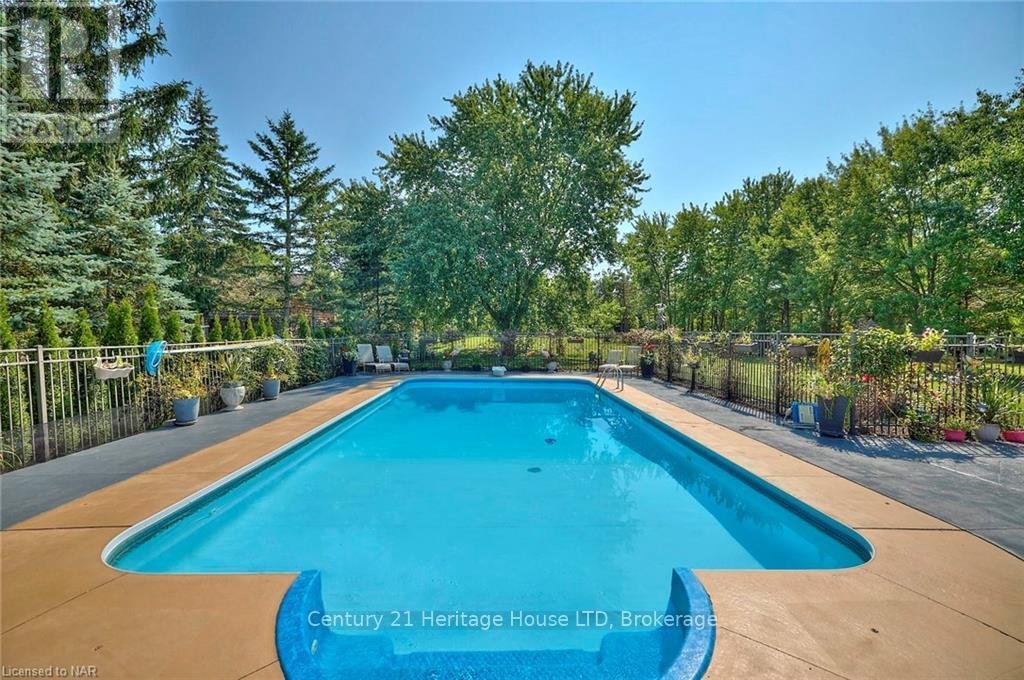 4025 Niagara River Parkway, Fort Erie, Ontario  L0S 1S0 - Photo 47 - X12799672