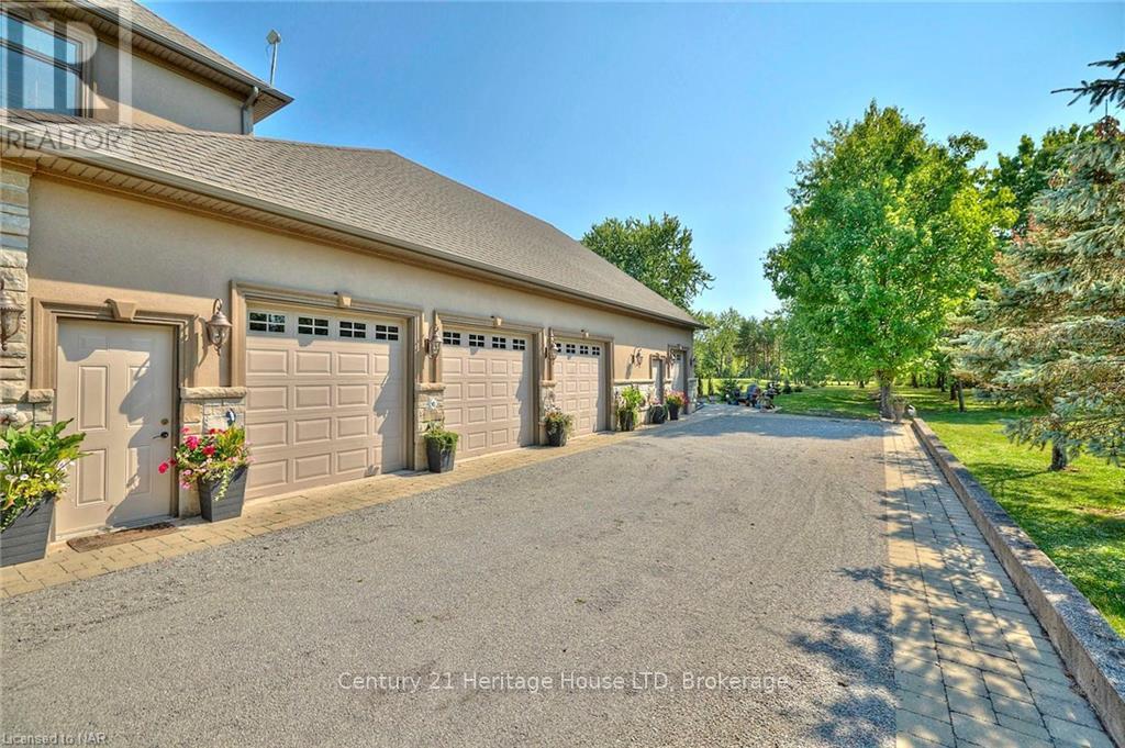 4025 Niagara River Parkway, Fort Erie, Ontario  L0S 1S0 - Photo 6 - X12799672