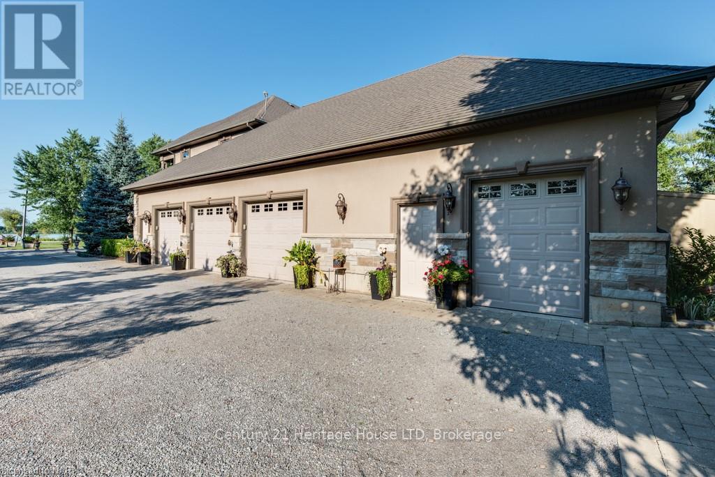 4025 Niagara River Parkway, Fort Erie, Ontario  L0S 1S0 - Photo 7 - X12799672