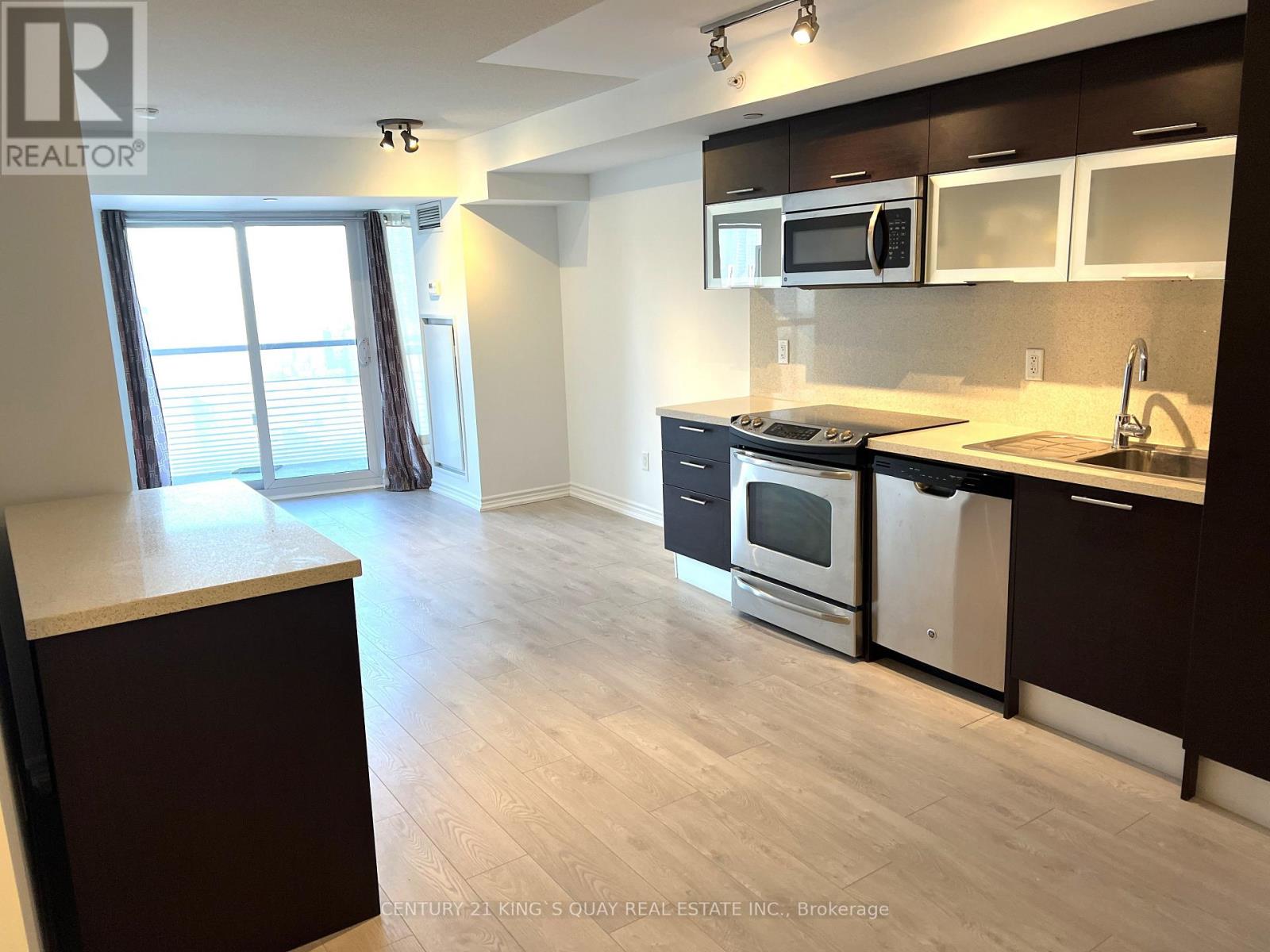 1904 - 386 Yonge Street, Toronto, Ontario  M5B 0A5 - Photo 17 - C12798954