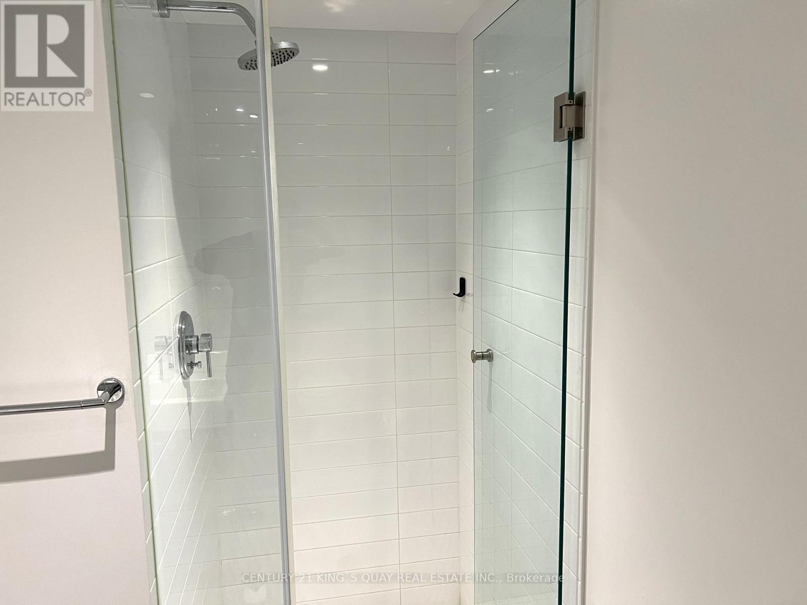 1904 - 386 Yonge Street, Toronto, Ontario  M5B 0A5 - Photo 14 - C12798954