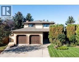 107 Temple Crescent W, Lethbridge, Alberta