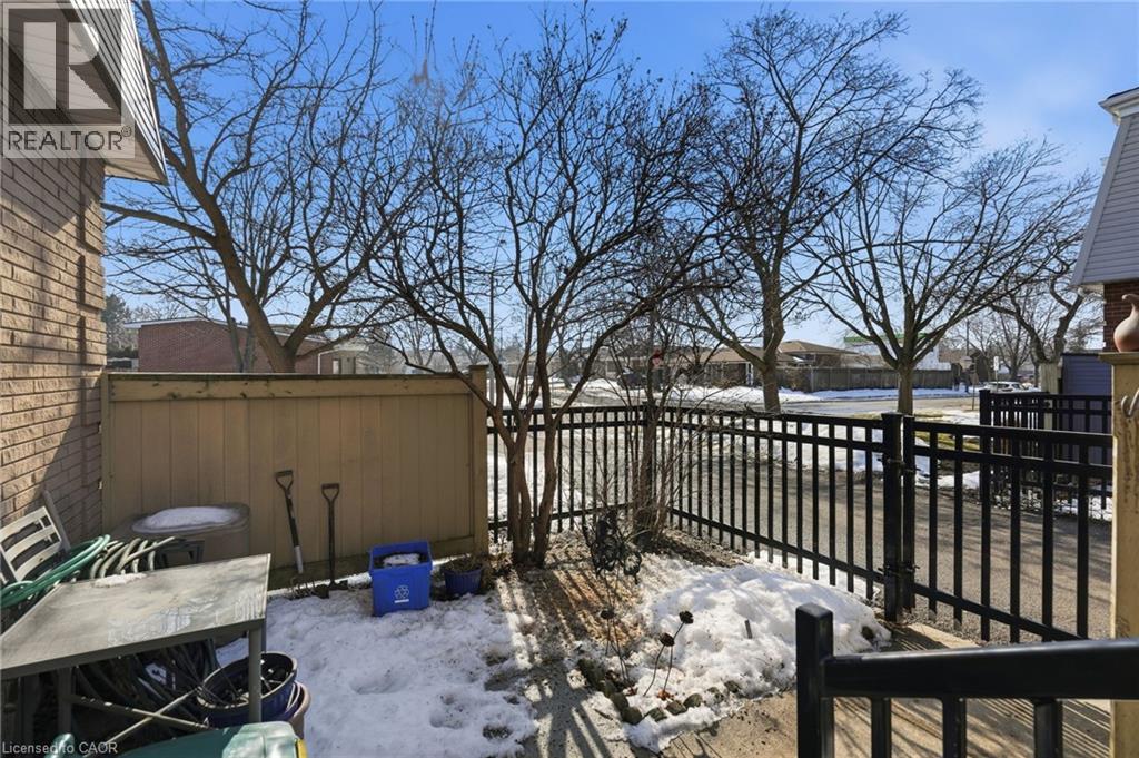 104 Neil Avenue, Hamilton, Ontario  L8G 2N6 - Photo 12 - 40806100