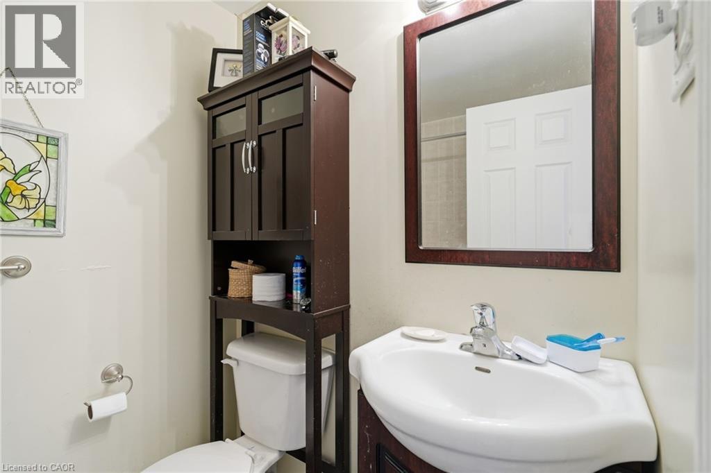 104 Neil Avenue, Hamilton, Ontario  L8G 2N6 - Photo 9 - 40806100