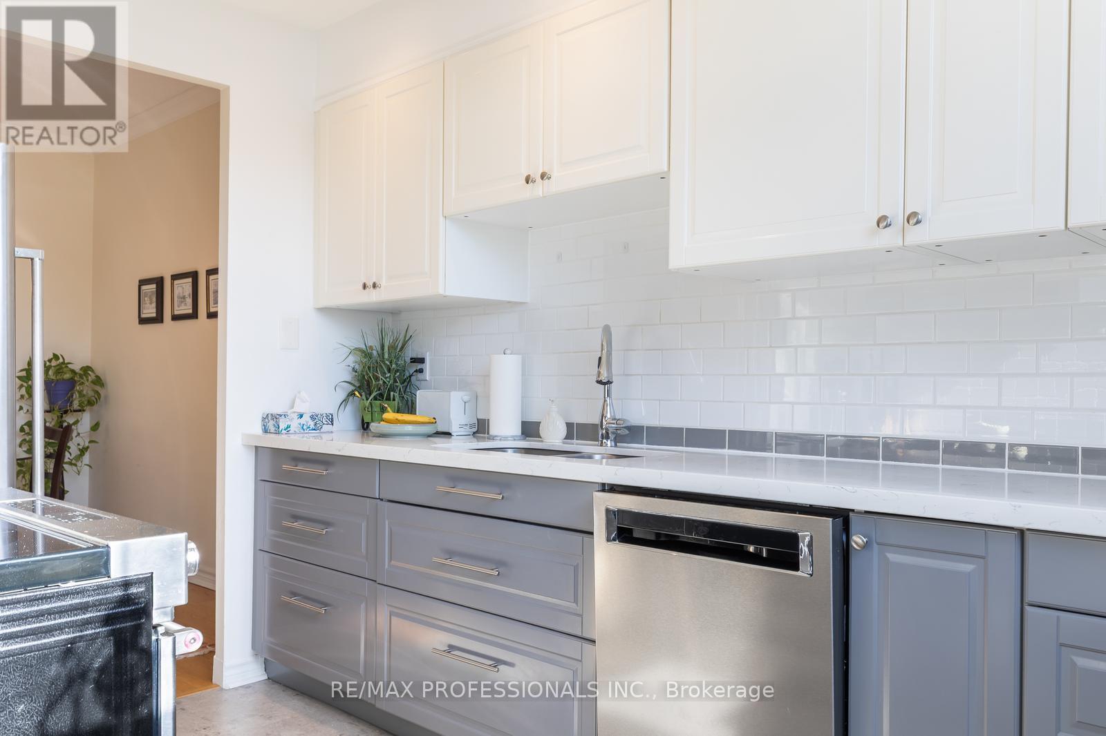 503 - 86 Gloucester Street, Toronto, Ontario  M4Y 2S2 - Photo 14 - C12799644