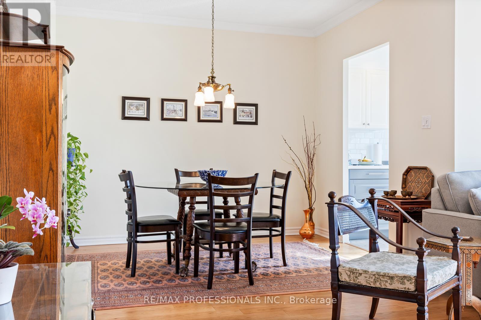 503 - 86 Gloucester Street, Toronto, Ontario  M4Y 2S2 - Photo 6 - C12799644