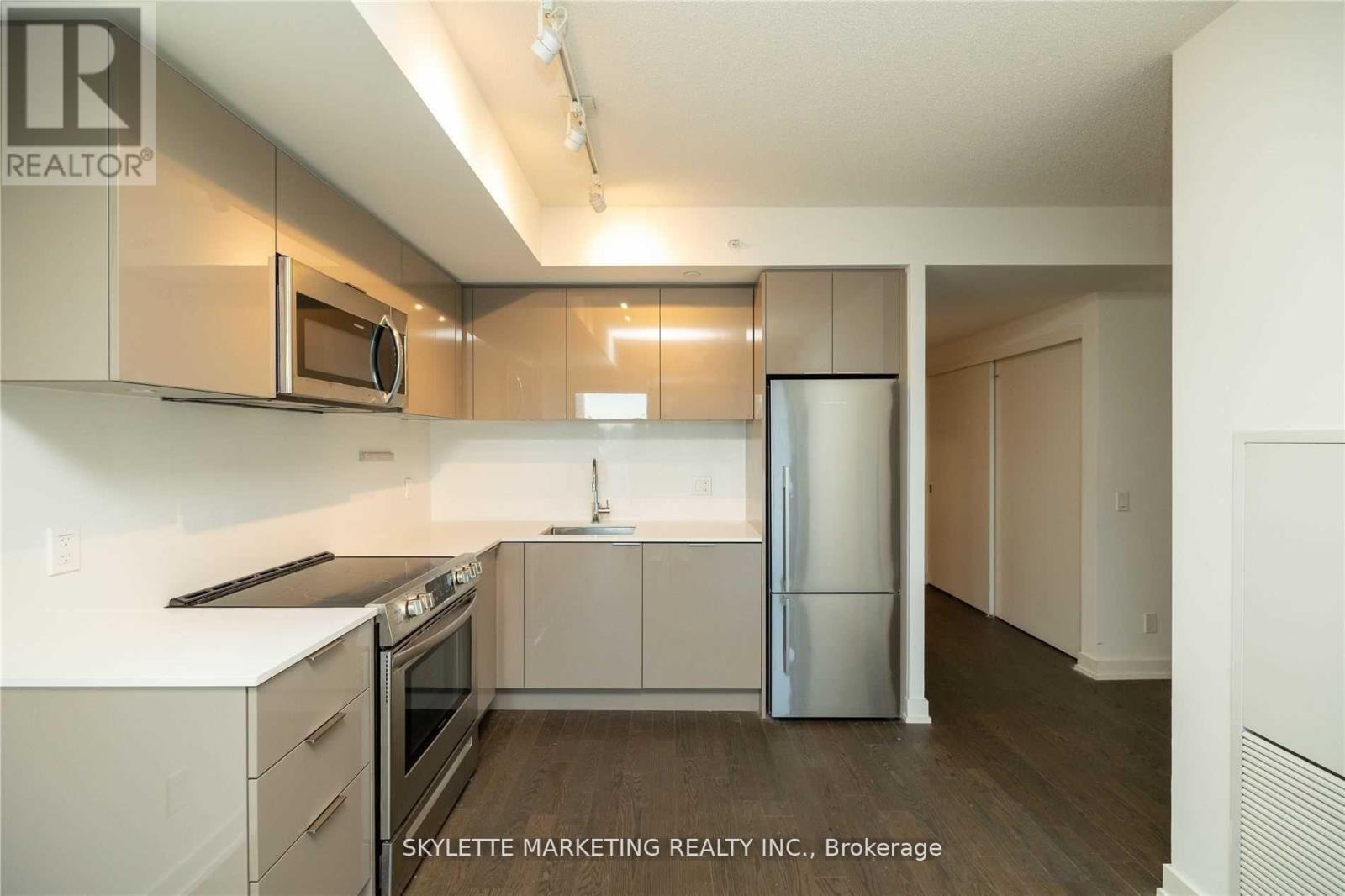 1816 - 25 RICHMOND STREET E, Toronto, Ontario