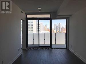 1816 - 25 Richmond Street E, Toronto, Ontario  M5C 0A6 - Photo 2 - C12799648