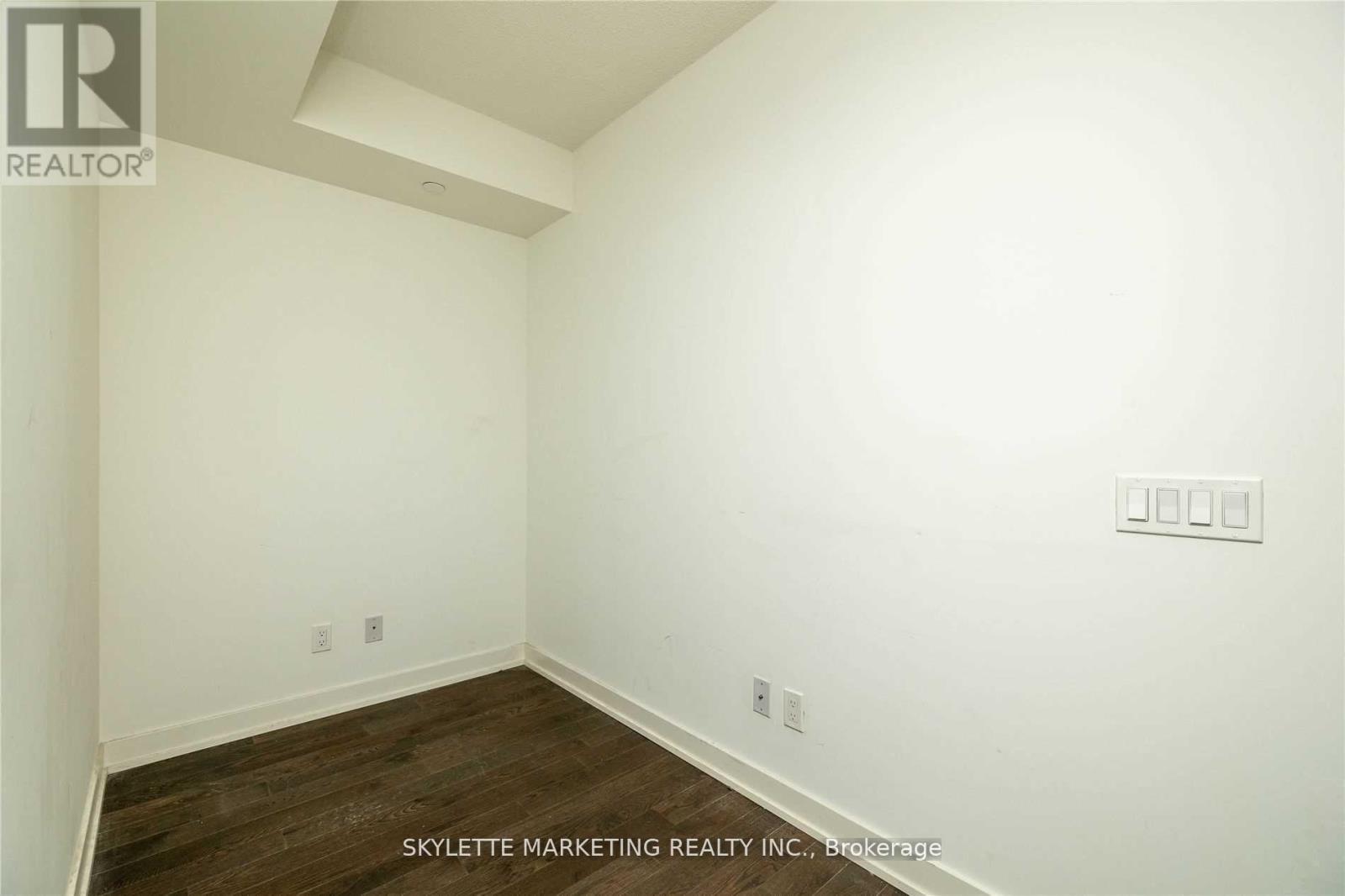 1816 - 25 Richmond Street E, Toronto, Ontario  M5C 0A6 - Photo 7 - C12799648