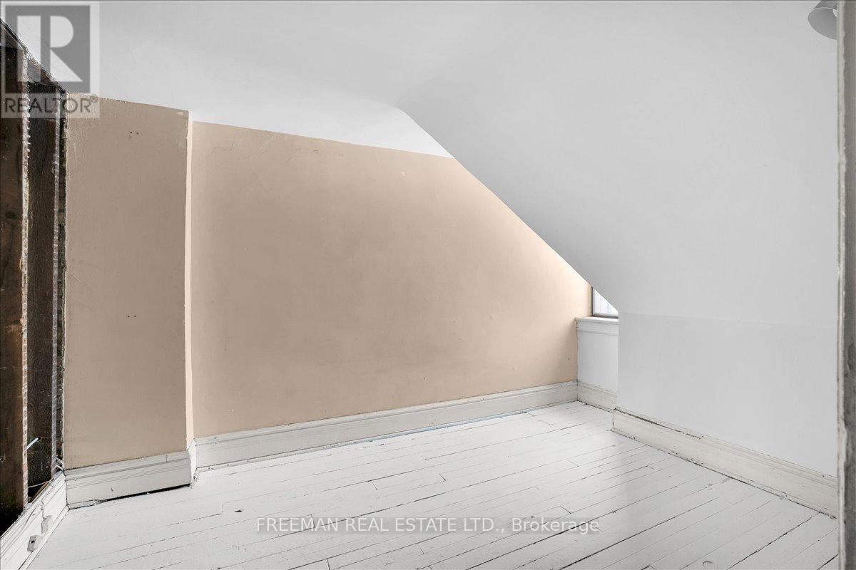 116 Brunswick Avenue, Toronto, Ontario  M5S 2M2 - Photo 22 - C12799680