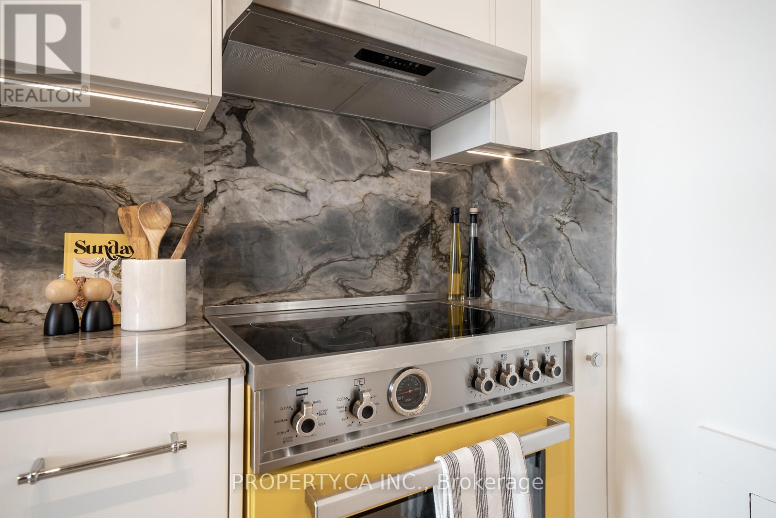 409 - 993 Queen Street W, Toronto, Ontario  M6J 1H2 - Photo 11 - C12799694