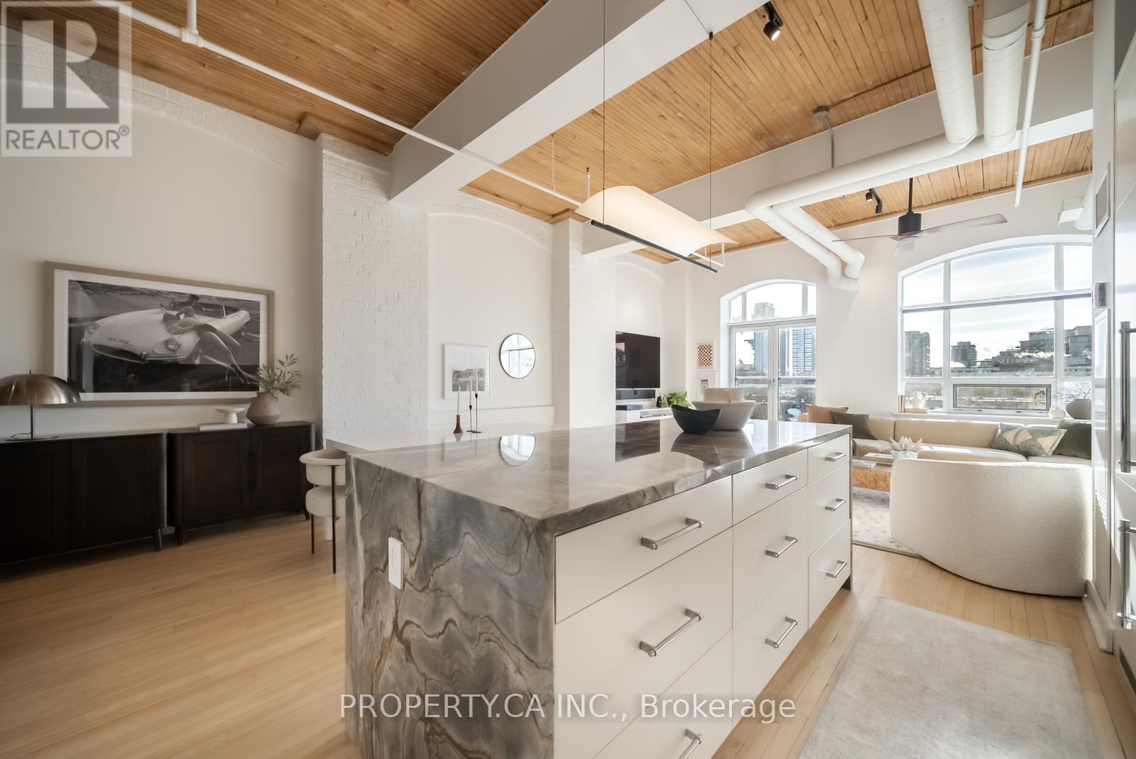 409 - 993 Queen Street W, Toronto, Ontario  M6J 1H2 - Photo 13 - C12799694