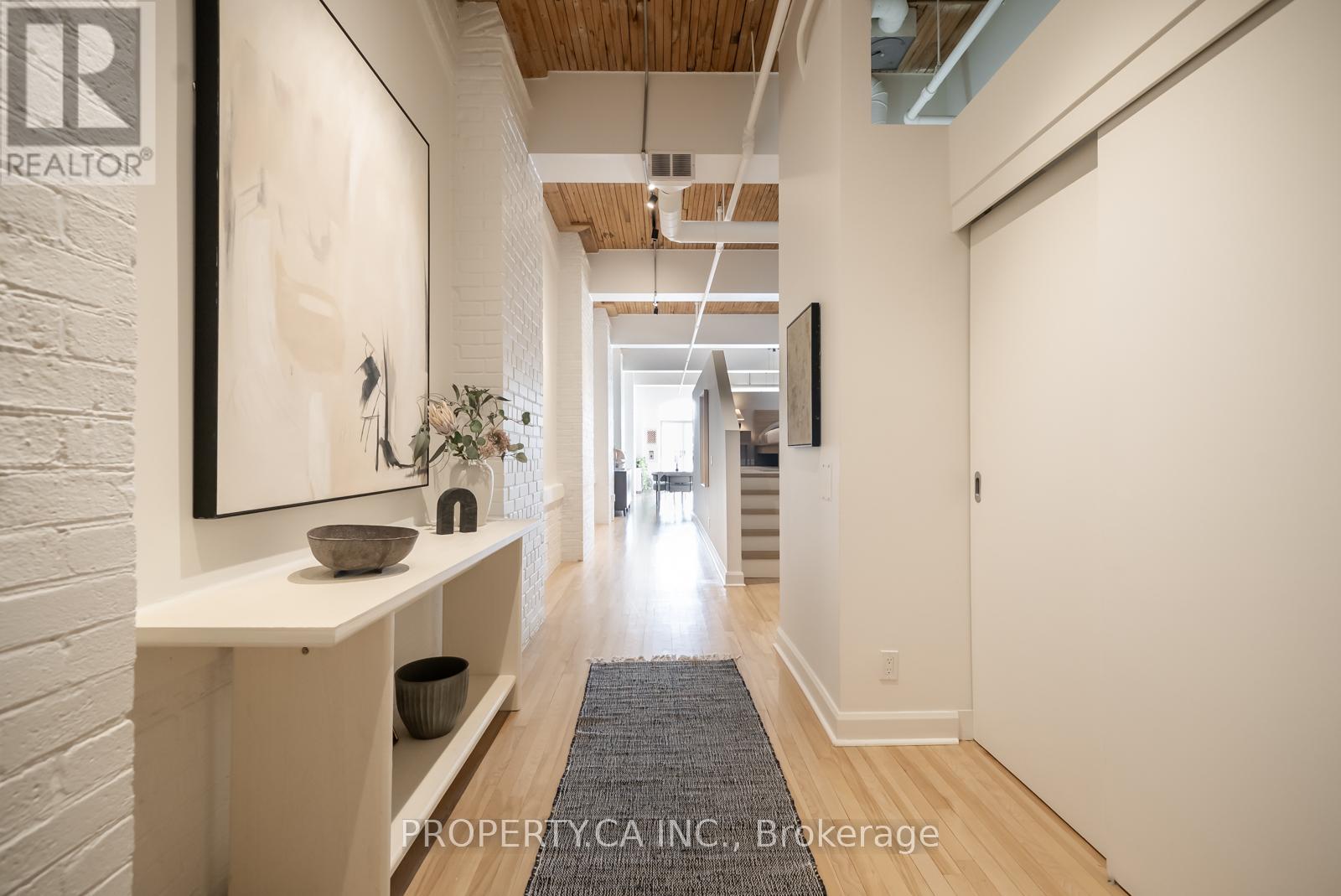 409 - 993 Queen Street W, Toronto, Ontario  M6J 1H2 - Photo 2 - C12799694