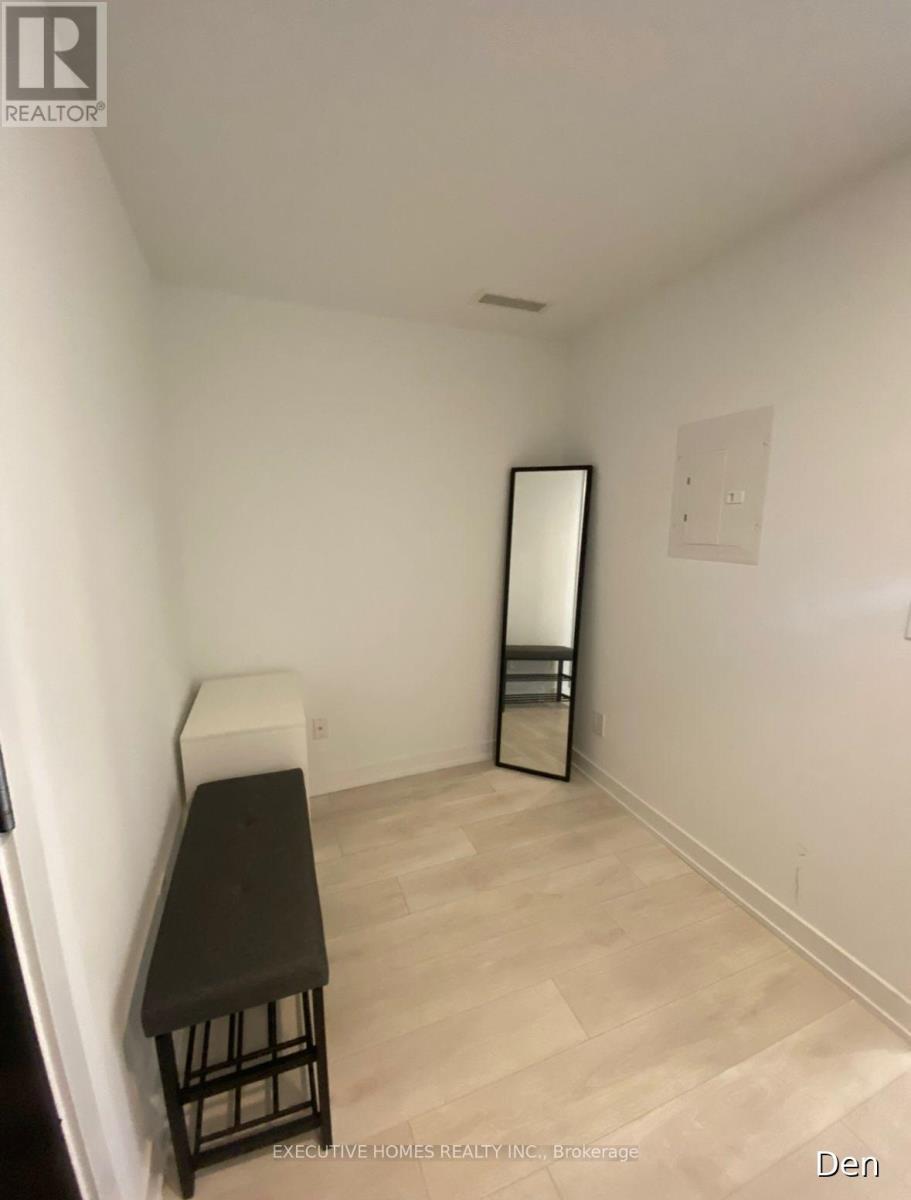 1509 - 18 Maitland Terrace, Toronto, Ontario  M4Y 0H2 - Photo 2 - C12799786